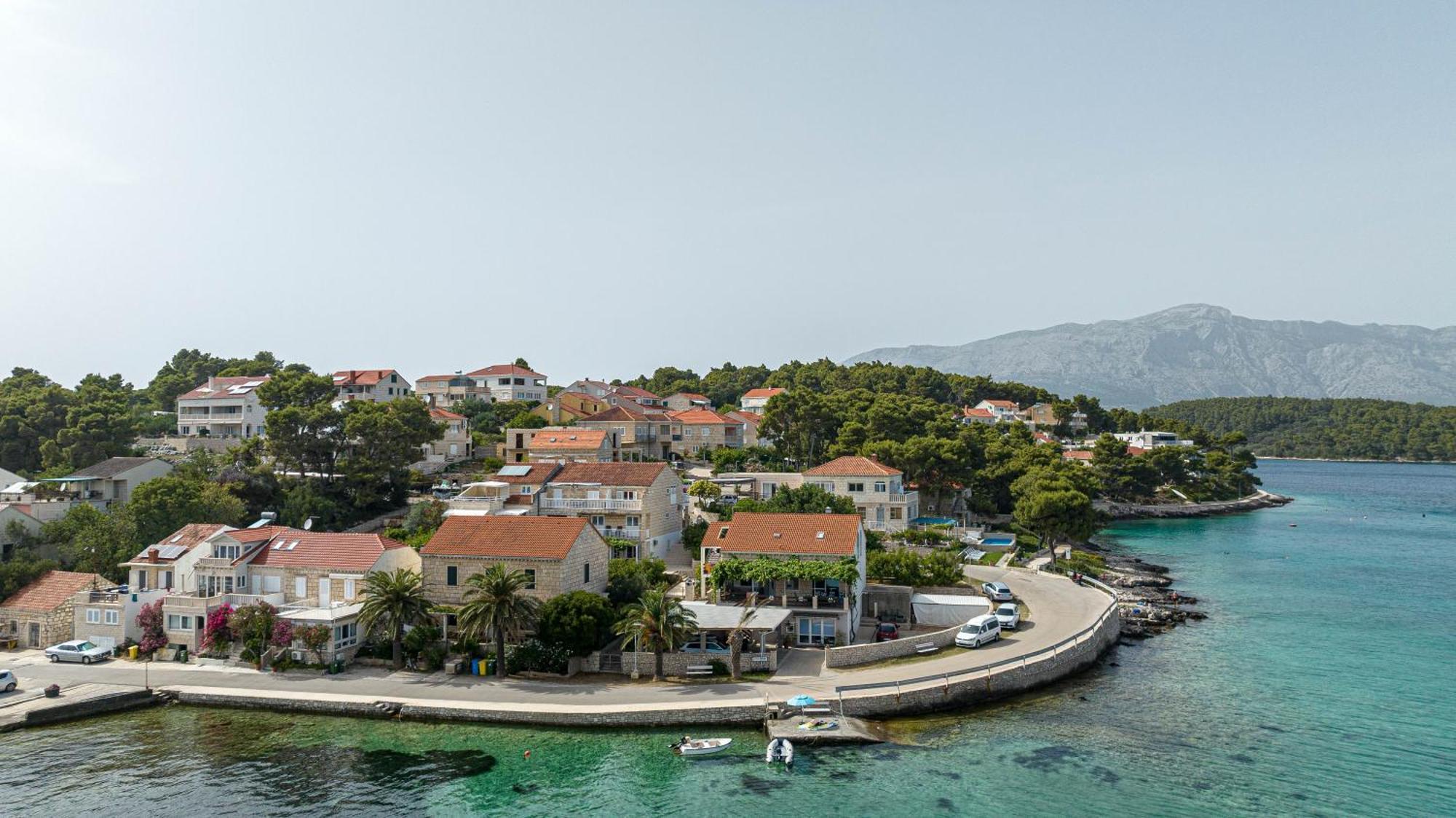 Apartments Suda Лумбарда Екстер'єр фото