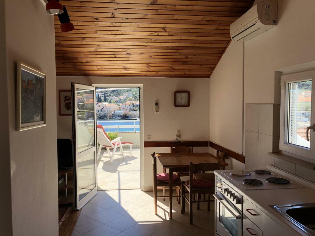 Apartments Suda Лумбарда Екстер'єр фото